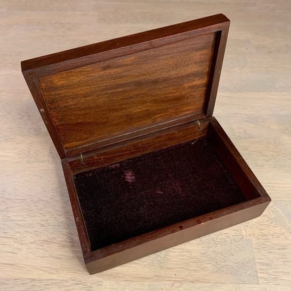 Tarkashi Jewelry Box! With‎ Metal inlay! - Picture 5 of 7